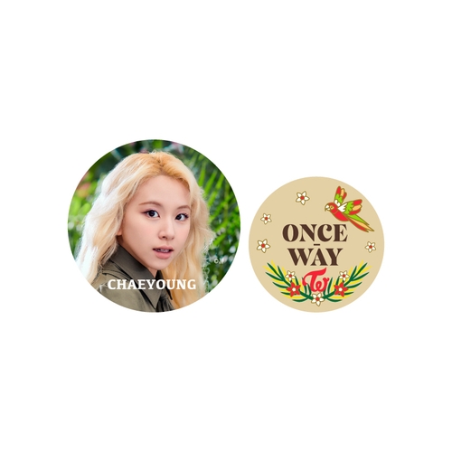 TWICE JAPAN SEASON'S GREETINGS 2022 “ONCE-WAY” SPECIAL GOODS 缶バッチセット【CHAEYOUNG】